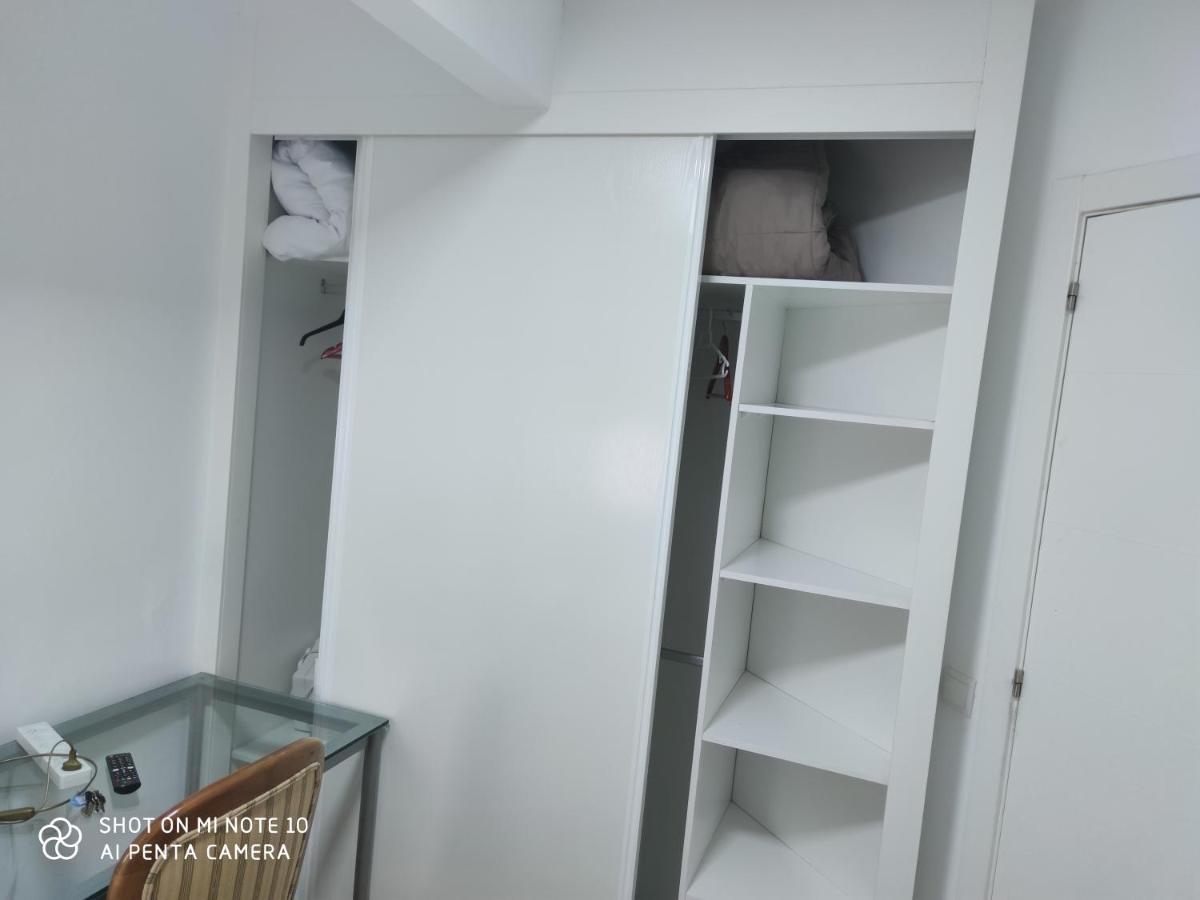 Habitacion Ap, Madrid